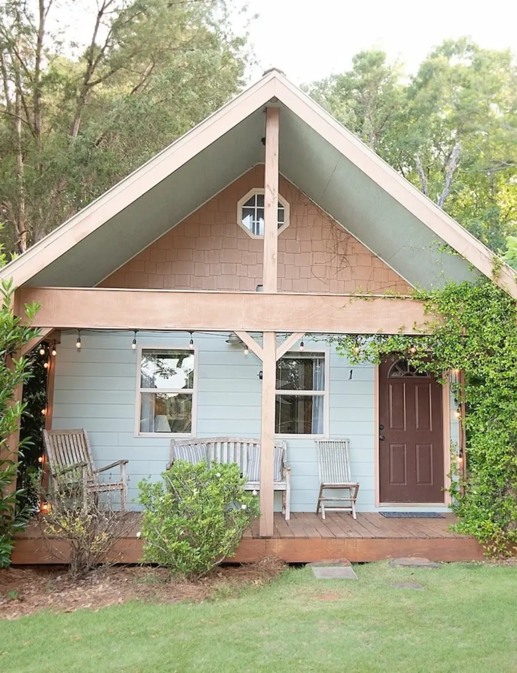SITE ACCOMMODATIONS